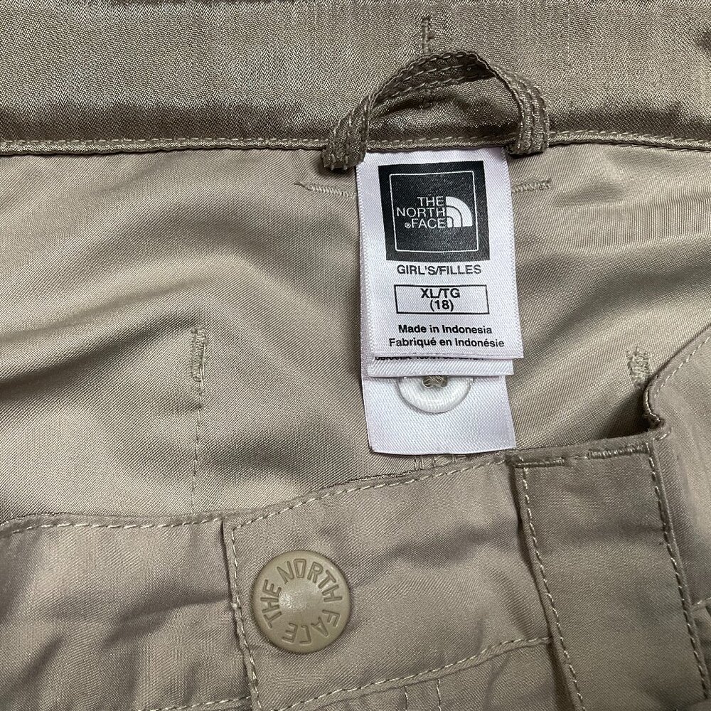 Northface Girl's Hiking Nylon Zip-off Pants